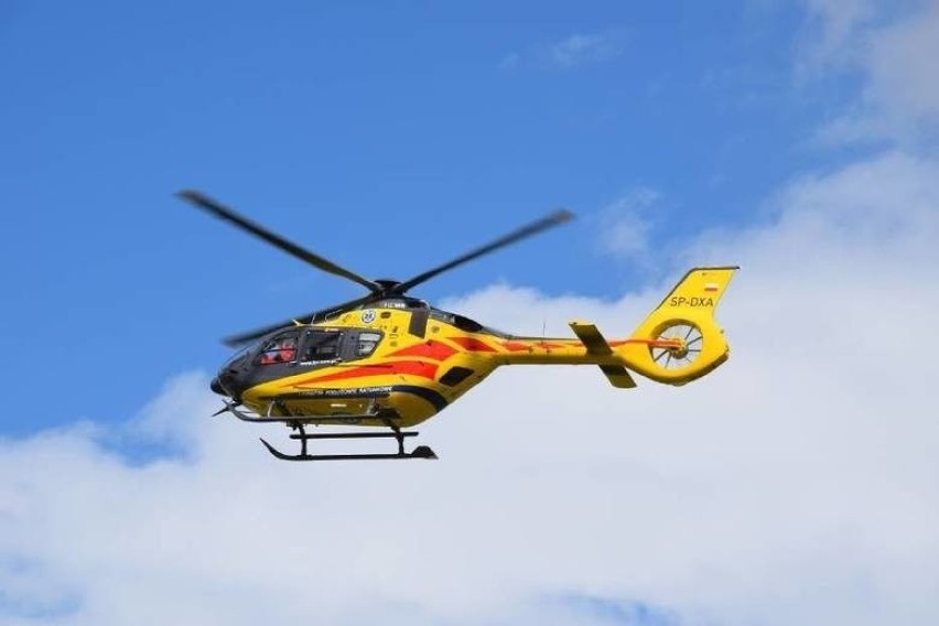  13-latek spadł z wyciągu w Zwardoniu. Został przetransportowany helikopterem do szpitala [AKTUALIZACJA]