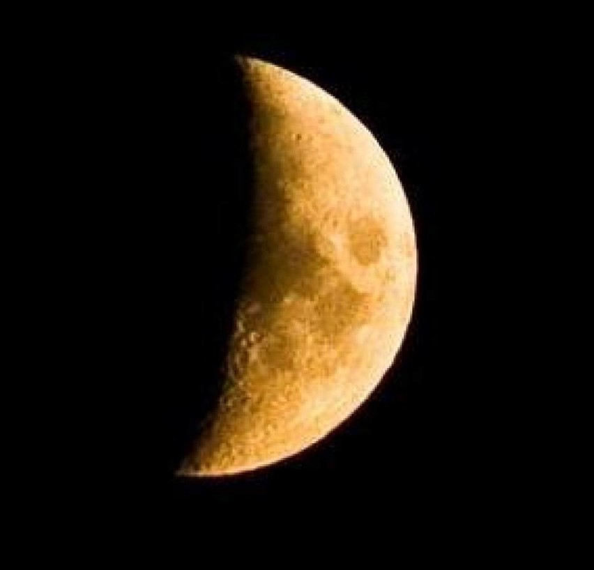 Zaćmienie Księżyca 2018. Zaćmienie Księżyca najdłuższe od 100 lat! Kiedy obserwować niebo?
