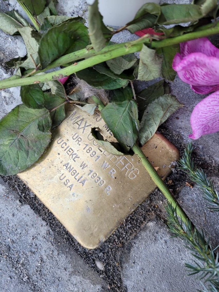 Złote kamienie przy ulicy Kościuszki to pamiątka dla rodziny...