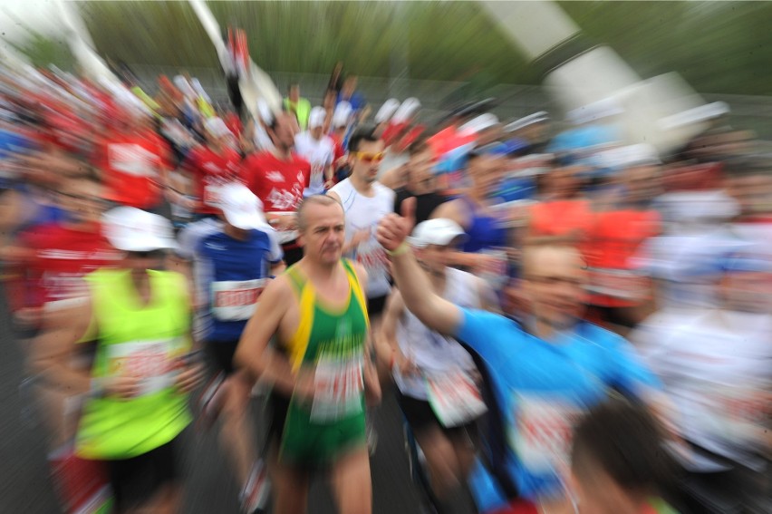 Orlen Warsaw Marathon 2017. Maratończycy znów pobiegną przez...