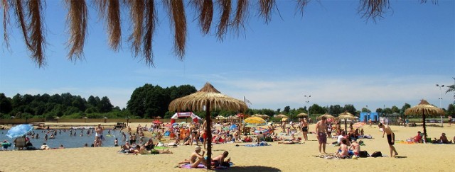 Park Wodny "Mamut" znajduje się pod Warszawą przy obwodnicy Garwolina na trasie Warszawa - Lublin. Czekają tam na was skutery wodne, rowery wodne, narty wodne oraz leżaki i palmy. Oprócz tego strefa gastronomiczna i boiska do siatkówki plażowej.