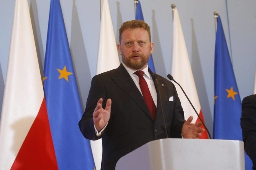 Premier Mateusz Morawiecki i minister zdrowia Łukasz...
