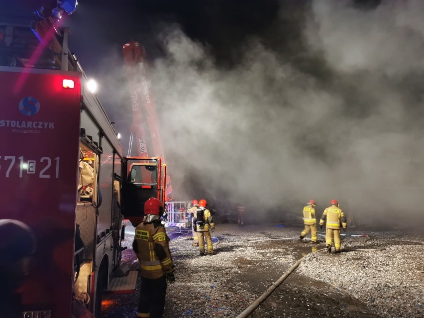 Dwa pożary i wypadek - straż pożarna w Zduńskiej Woli podsumowała miniony tydzień