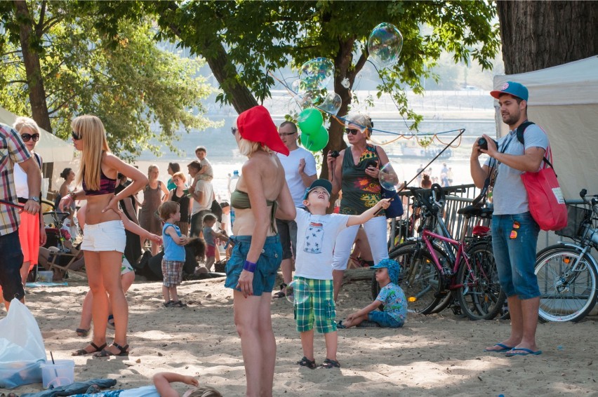 Plaża nad Wisłą bez imprez i koncertów. Urzędnicy mają inne...