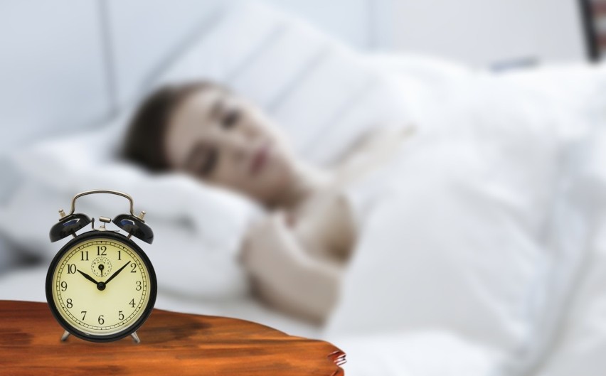 4. Ureguluj rytm snu
Rytm snu można uregulować - mówią...