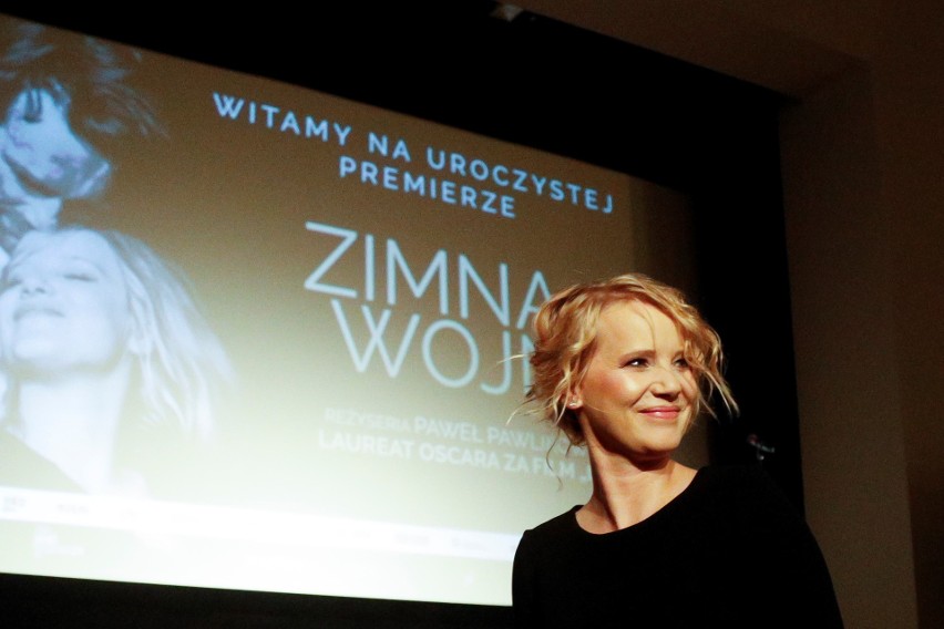 "O mnie się nie martw". Joanna Kulig pierwszy raz pokazała synka! Mały Jaś odziedziczył włosy po mamie!