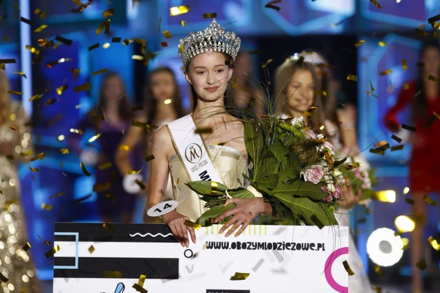 Miss Polski Nastolatek 2018. Zdjęcia i relacja z finałowej gali w Kozienicach. Koronę zdobyła Zuzanna Poteraj [ZDJĘCIA]