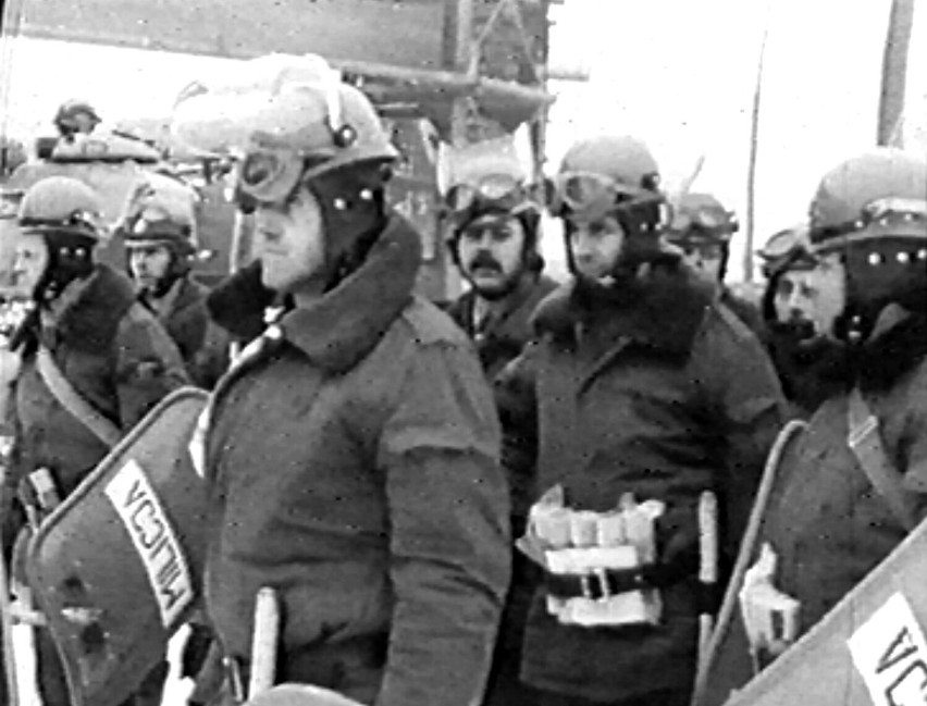 Strajk w Hucie Katowice trwał od 13 do 23 grudnia 1981 roku....