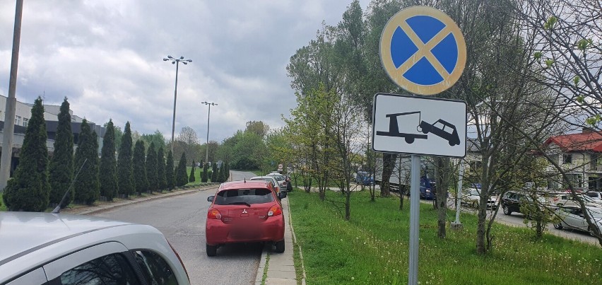 Oto najnowsze wyczyny Mistrzów Parkowania na ulicach Tarnowa...