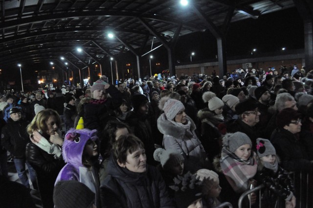 Sylwestrowa noc na śremskim targowisku