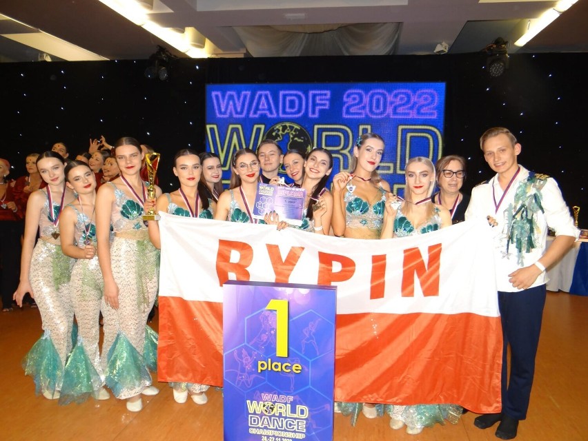 Podwójne mistrzostwo świata Grupy Estradowej z Rypina. Wielki sukces zespołu Katarzyny Becmer [zdjęcia]