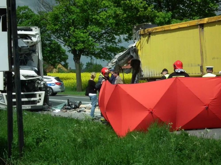 Wypadek pod Tarnowem Podgórnym. Zderzyły się ciężarówki