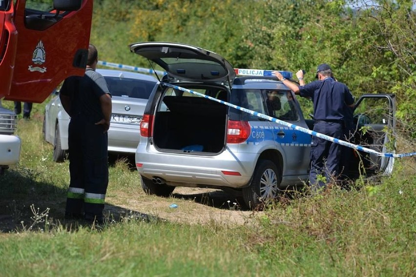 Z Wisły wyłowiono ciało mężczyzny. Trwają poszukiwania kolejnych osób [aktualizacja, zdjęcia]