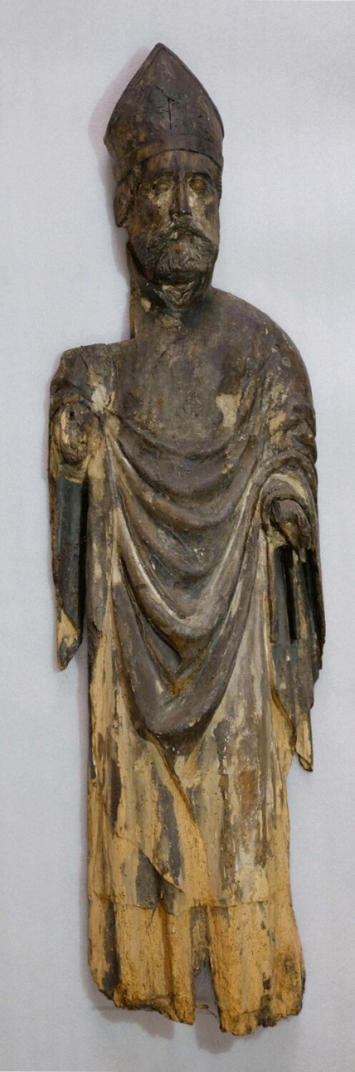 Rzeźba "świętego biskupa" z Biecza