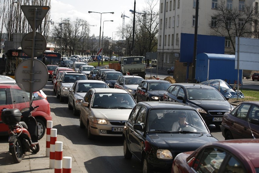 Korki Warszawa - zobacz, jak wygląda sytuacja na drogach