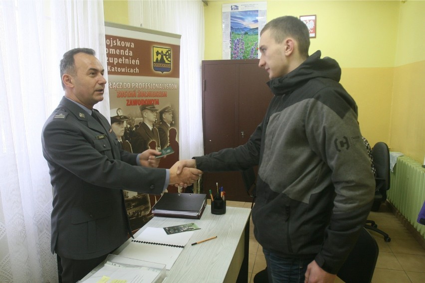 Kwalifikacja wojskowa 2018. Trzeba stawić się na komisji lekarskiej [KOGO DOTYCZY, TERMINY i ZASADY]