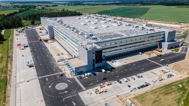 Centrum logistyczne Amazon w Świebodzinie rusza już we wrześniu tego roku.