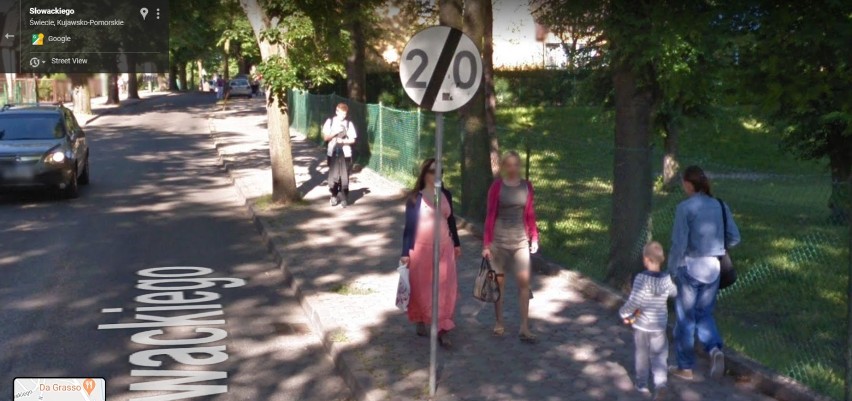 Takie zdjęcia ze Świecia widnieją w Google Street View