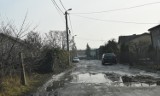 Jak wyglądają drogi w Zduńskiej Woli po zimie? Kiedy będą naprawy? ZDJĘCIA