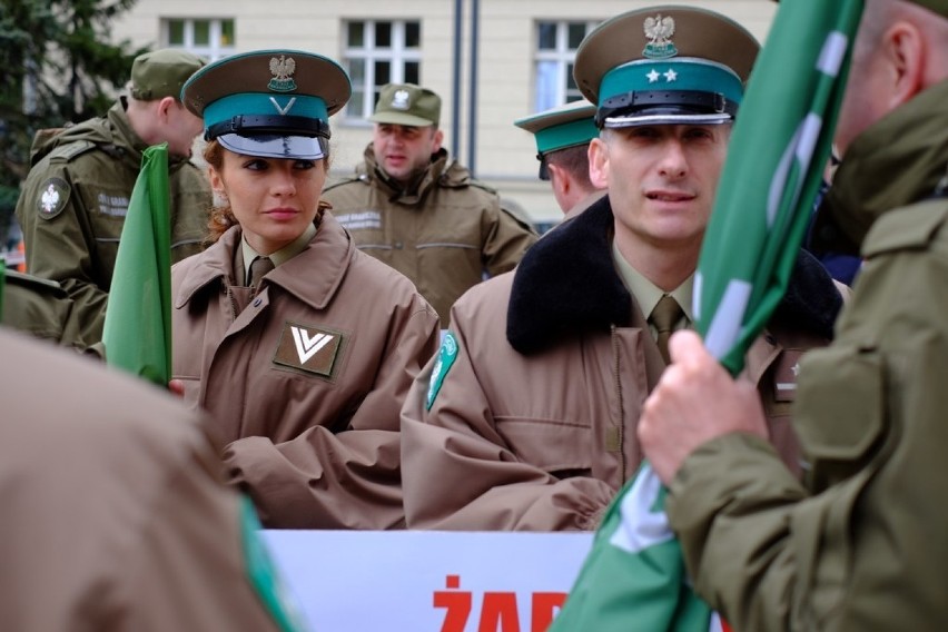 Protest służb mundurowych w Poznaniu