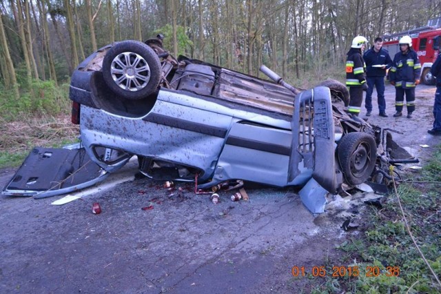 Wypadek na drodze  Karmin Taczanów