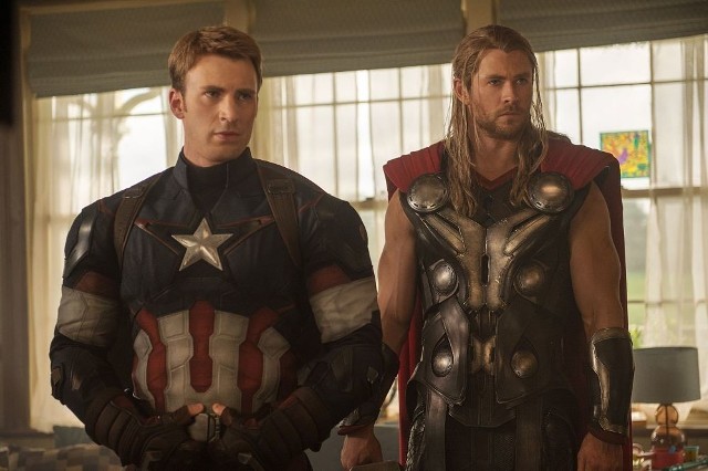 Kiedy Tony Stark próbuje wskrzesić dawno zapomniany program utrzymania światowego pokoju, sytuacja niespodziewanie się komplikuje. Na scenę wkracza mroczny Ultron ze zbrodniczym planem zniszczenia całej planety. Los milionów niewinnych istnień spocznie w rękach najpotężniejszych bohaterów Ziemi z drużyny Mścicieli. Iron Man, Kapitan Ameryka, Thor, Hulk, Czarna Wdowa i Hawkeye zostaną wystawieni na największą próbę pełną niełatwych sojuszy i niespodziewanych zwrotów akcji.  "Avengers: Czas Ultrona" - Polsat, godz. 20:00Program TV został dostarczony i opracowany przez media-press.tv