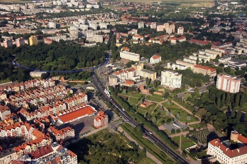Oto największe rondo w Polsce. Znajduje się w Głogowie