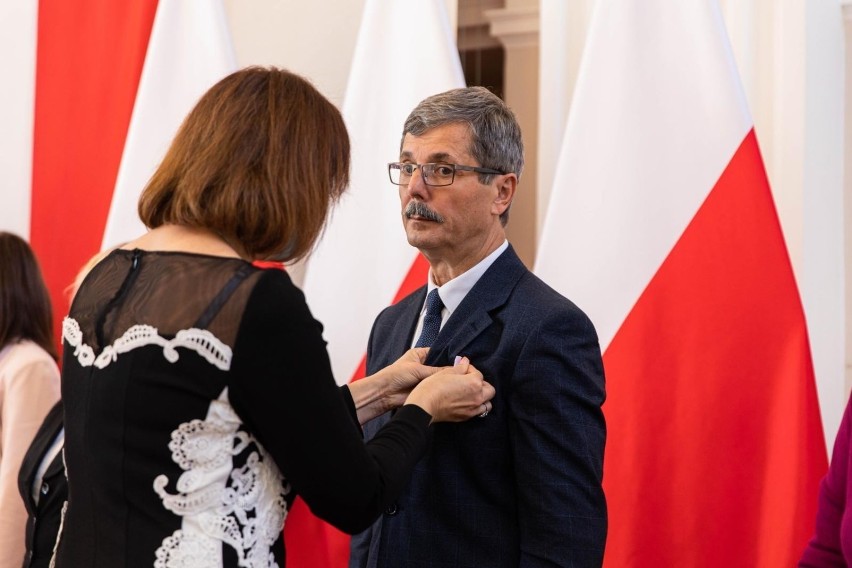 Uroczystości wręczenia odznaczeń i nagród dla pracowników...