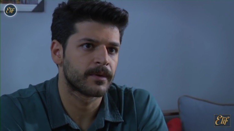 "Elif" odcinek 215. Melek przychodzi na rozmowę z rodziną Emiroğlu. Powie im o Elif? [STRESZCZENIE ODCINKA]
