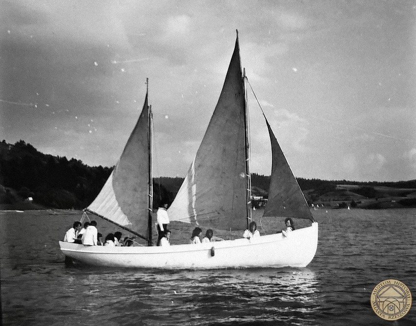 Lata 70. Solina, Bieszczady
Więcej znajdziesz TUTAJ