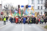 Orszak Trzech Króli w Świdnicy odwołany. Zobacz, jak maszerował ulicami Świdnicy przed rokiem (ZDJĘCIA)