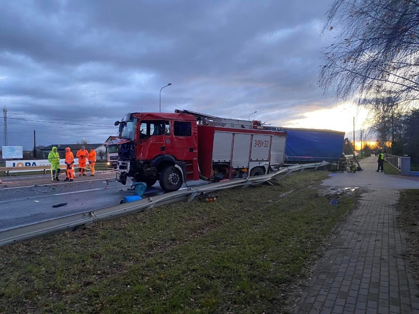 Dwaj strażacy OSP Czernikowo zginęli w wypadku wozu...