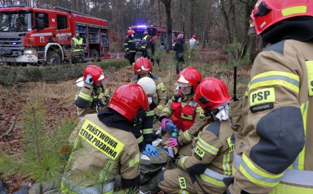 Strażacy na co dzień ratują zdrowie i życie ludzi oraz ich dobytek. Cieszą się ogromnym zaufaniem społecznym