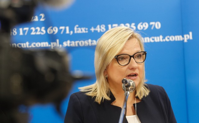 Sycowianka Beata Kempa to jedyna mieszkanka powiatu oleśnickiego, która zdobyła mandat posła do Parlamentu Europejskiego. Na Beatę Kempę podczas ostatnich wyborów zagłosowało 209 305 osób, a w samym powiecie oleśnickim - 9 236 wyborców.