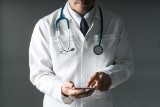 Kardiolog: kolejki NFZ Brwinów: terminy leczenia i czas oczekiwania do Kardiologa w Brwinowie
