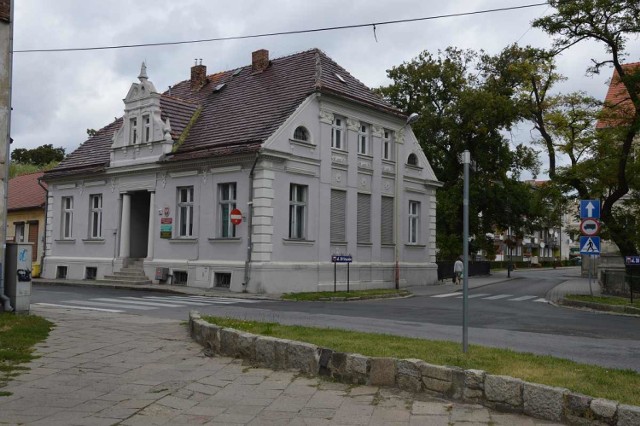 W ostatnim ćwierćwieczu XX wieku świebodzińska prokuratura mieściła się w budynku przy ul. Wałowej