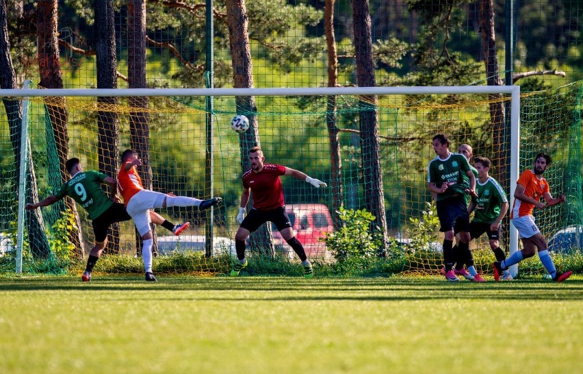 To będzie upalny i piłkarski weekend. Okręgówka, klasa A i IV liga w akcji