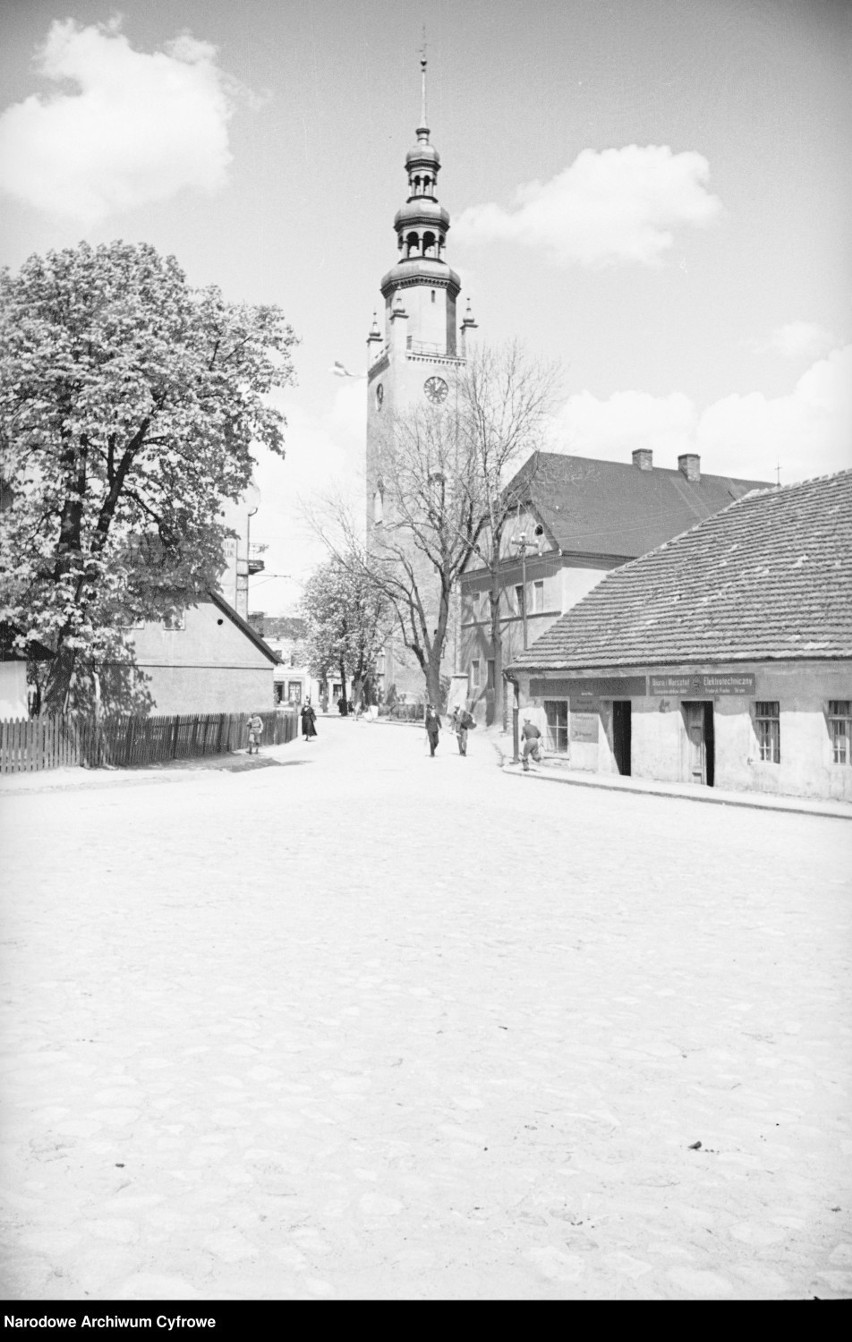 Rynek i kościół ewangelicki (1937)