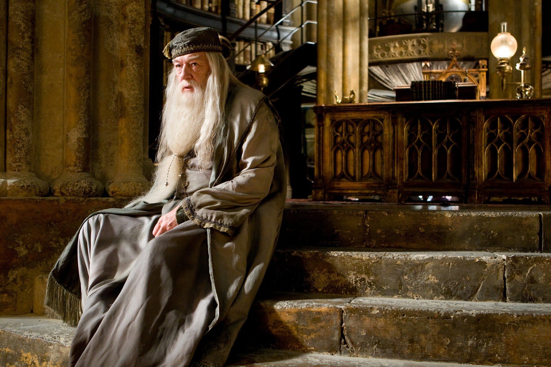 Fantastyczne Zwierzęta I Jak Je Znaleźć Dumbledore