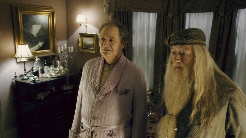 „Fantastyczne zwierzęta i jak je znaleźć”. Albus Dumbledore i jego ukochany w 2. części filmu!