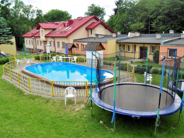 Popularny ośrodek dla dzieci i młodzieży pod Tarnowem był bliski likwidacji. Władze starostwa zapewniają teraz, że będzie dalej funkcjonował