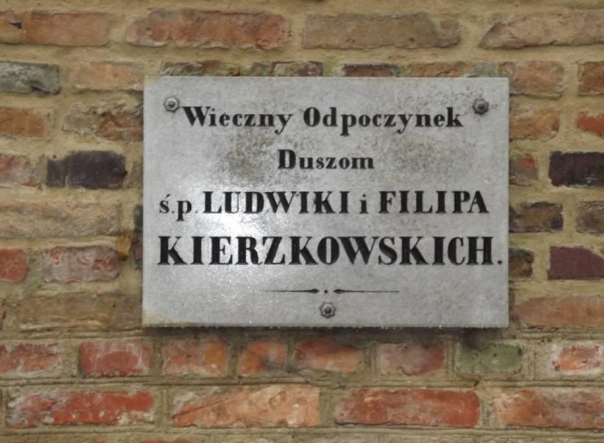 Grób mjr. Jakuba Filipa Kierzkowskiego (1771-1862) na...