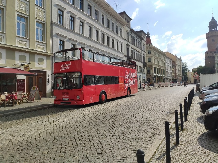 Dla fanów filmu i historii oraz architektury przygranicznego...