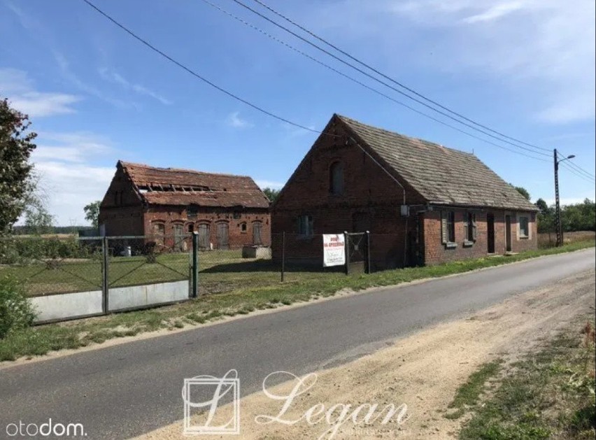 Powierzchnia działki: 1 427 m²
Powierzchnia: 100 m²
Rynek:...