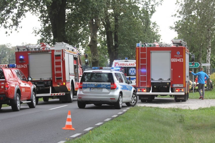 Groźny wypadek trzech aut na drodze pomiędzy Klukowem a Krajenką