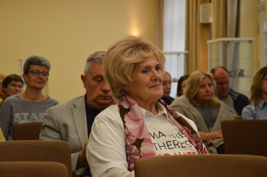 Malbork. Magdalena Adamowicz zachęcała, by głosować na nią w wyborach do PE [ZDJĘCIA]. "Wyobraź sobie, że nie ma nienawiści"