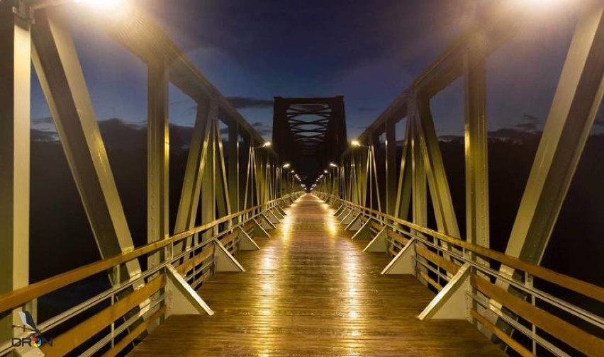 Dawny most kolejowy w Stanach. Biegnie tędy ścieżka rowerowa...