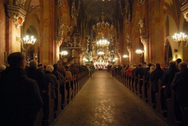 Do sprawy "ataku na Kościół" w świdnickiej katedrze odniósł się Jarosław Kaczyński podczas konwencji w Szczawnie -Zdroju.