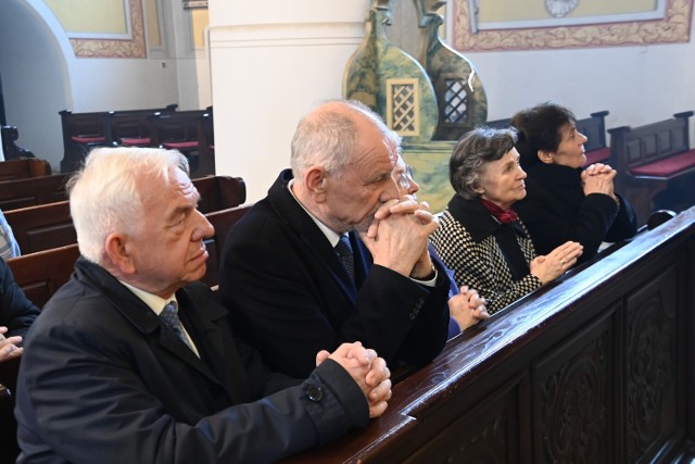 Rodzice Prezydenta RP Andrzeja Dudy modlili się w Sanktuarium św. Józefa w Sieradzu
