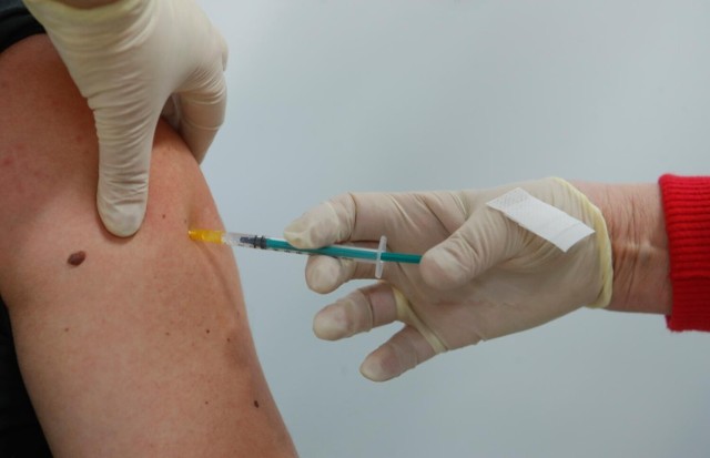 W całej Małopolsce wciąż działa blisko 700 punktów szczepień.